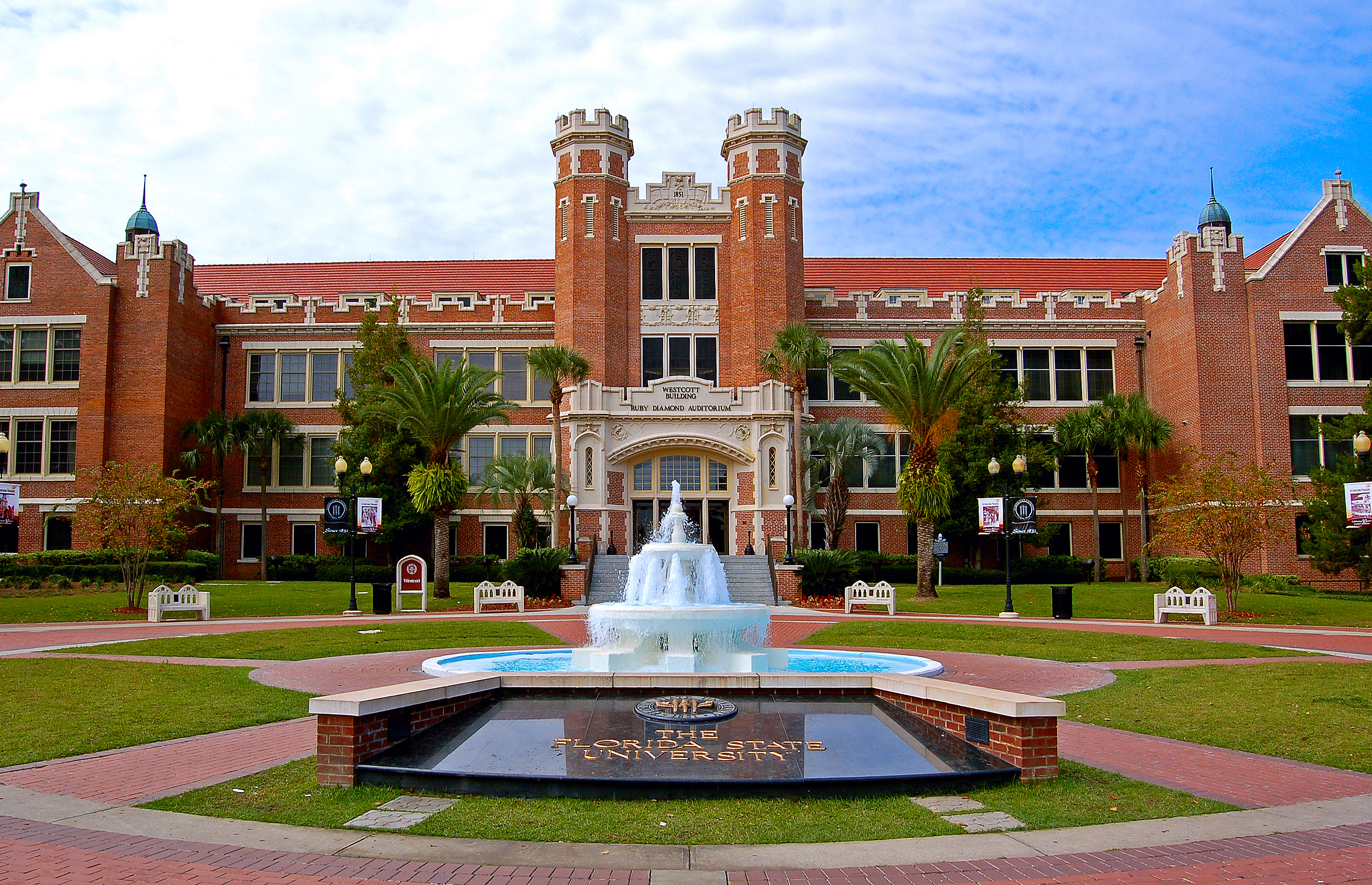 best history programs college